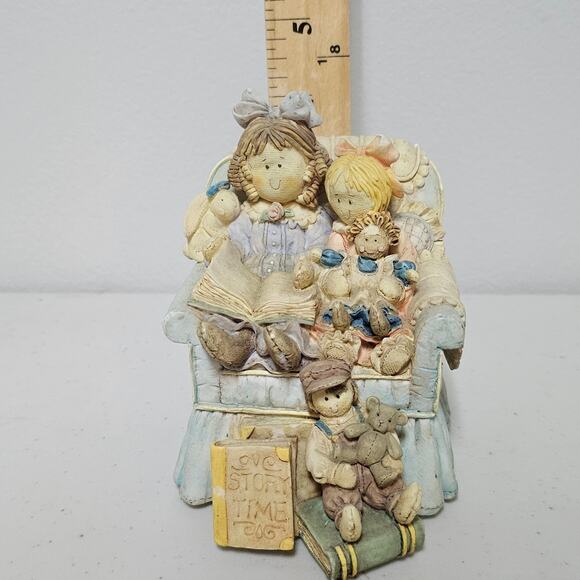 Heart Tugs San Francisco Music Box Company "My Favorite Things" Music Box - Picture 6 of 7